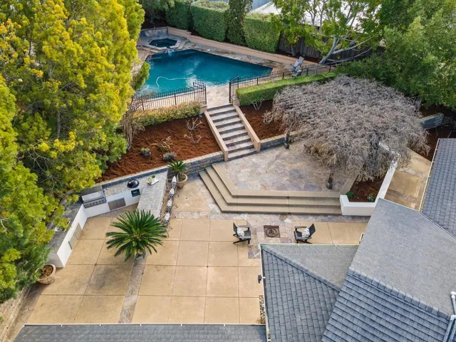 $3,898,000 | 17246 Verdes Robles, Los Gatos, CA 95030