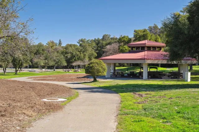 $3,898,000 | 17246 Verdes Robles, Los Gatos, CA 95030