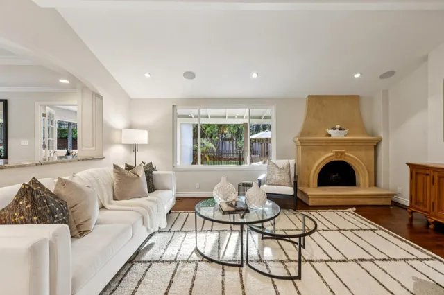 $3,898,000 | 17246 Verdes Robles, Los Gatos, CA 95030