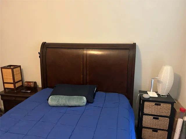 a close view of a washer and dryer