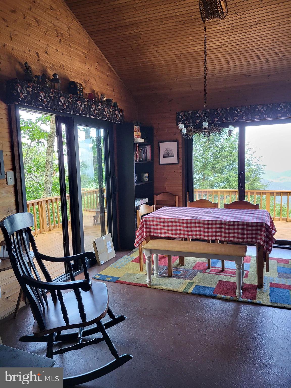 207 Lower Knob Road Franklin, WV 26807 - Photo 12 of 30