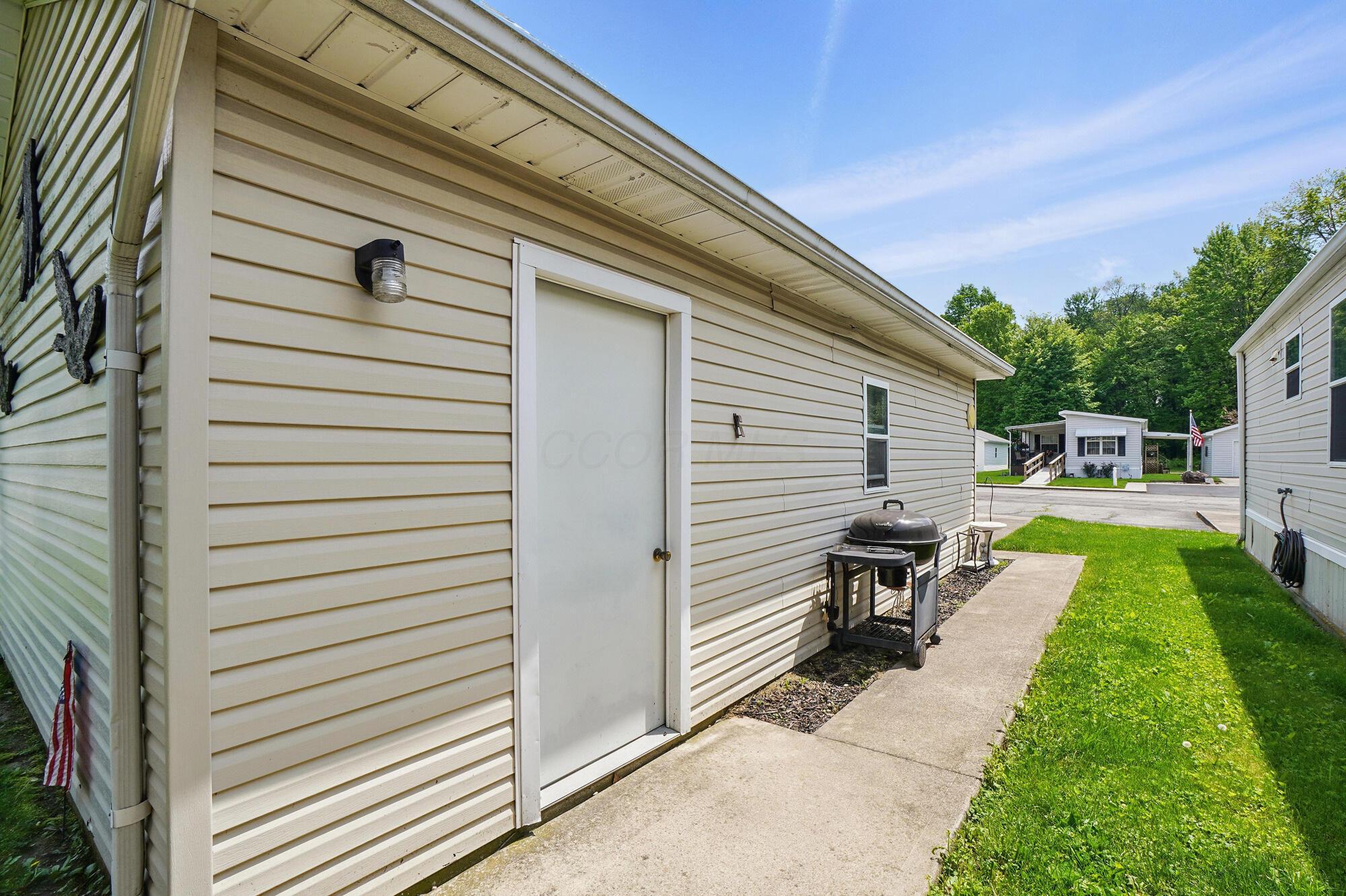 3200 Smeltzer Road Marion, OH 43302 - Photo 27 of 31 028