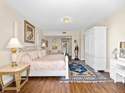 $1,649,000 | 715 Bayshore Drive, Unit 904, Fort Lauderdale, FL 33304