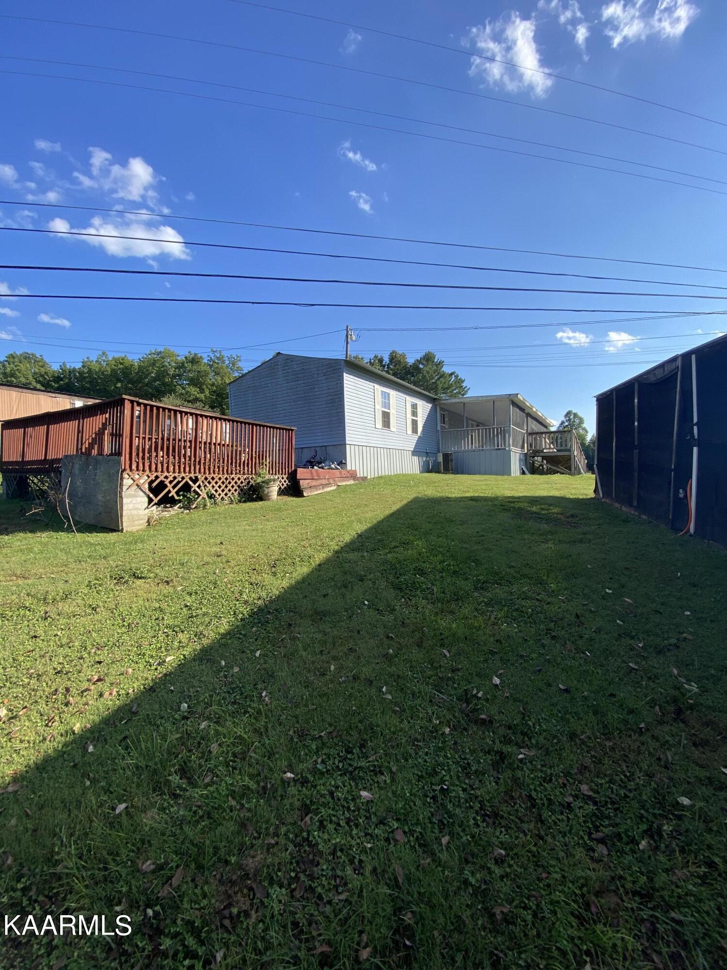 10386 Buffalo Road Oneida, TN 37841 - Photo 8 of 28 IMG-3281