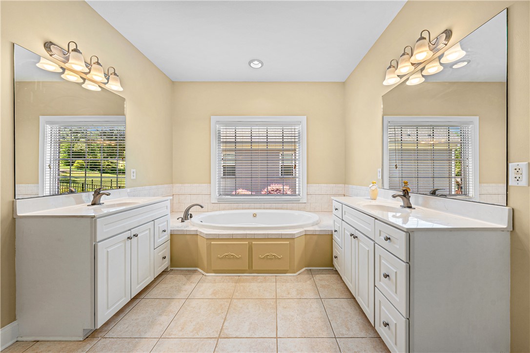 128 Turnberry Road Anderson, SC 29621 - Photo 12 of 39
