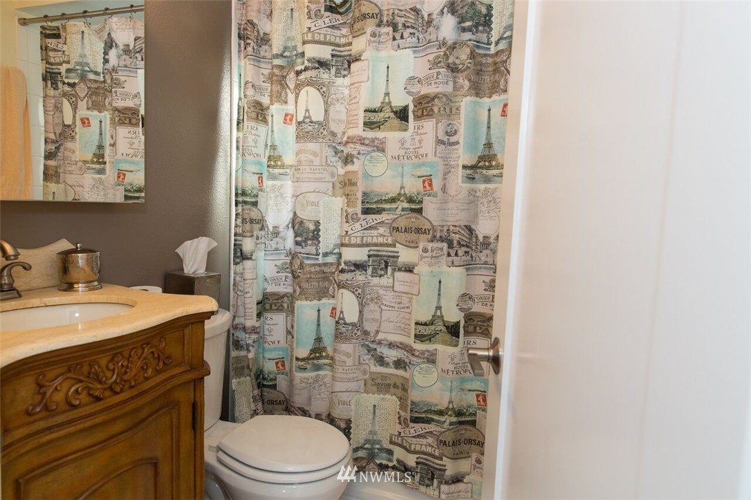 8916 217th Street Southwest Edmonds, WA 98026 - Photo 24 of 24