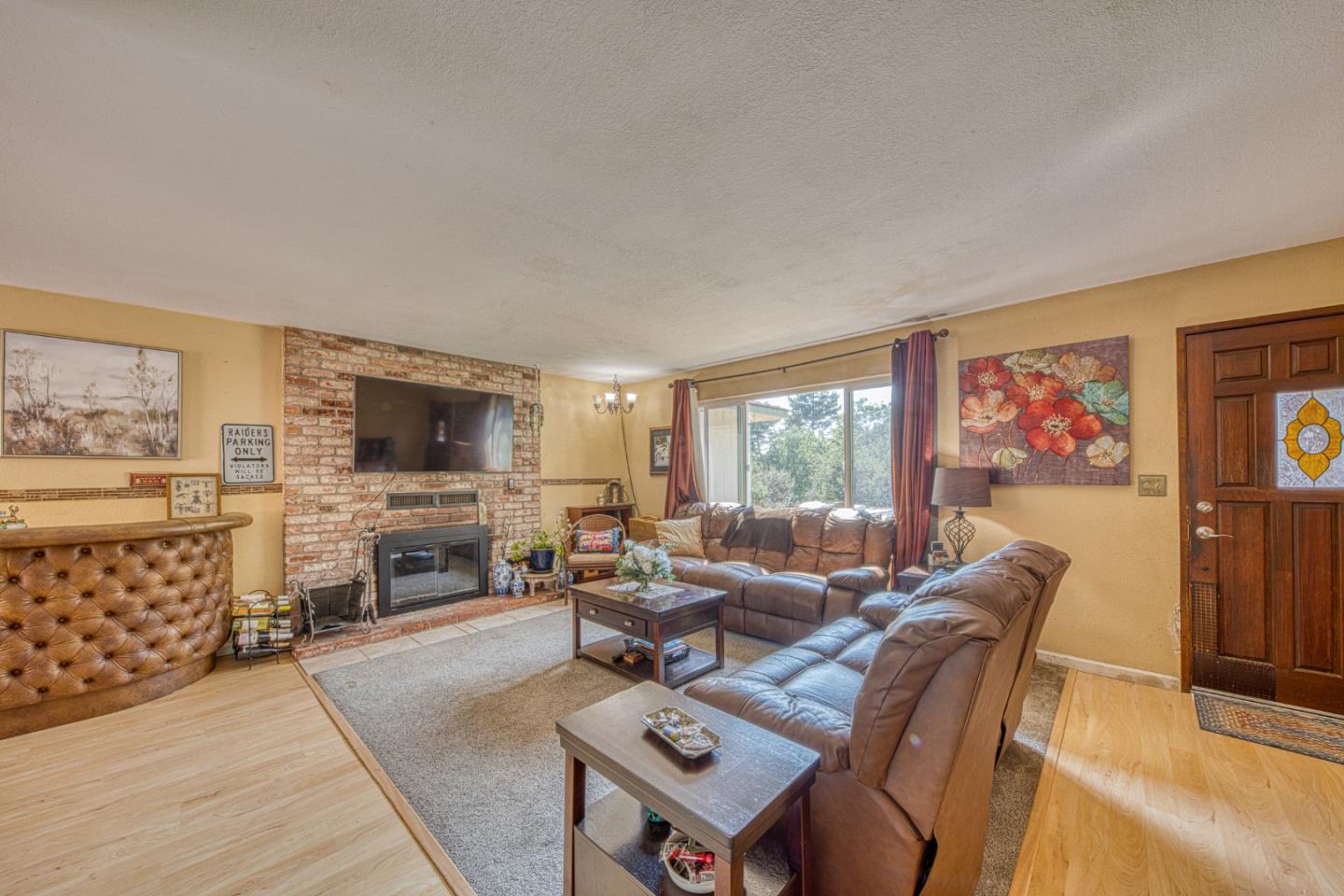 202 Carneros Road Aromas, CA 95004 - Photo 2 of 31 Gallery Image 2