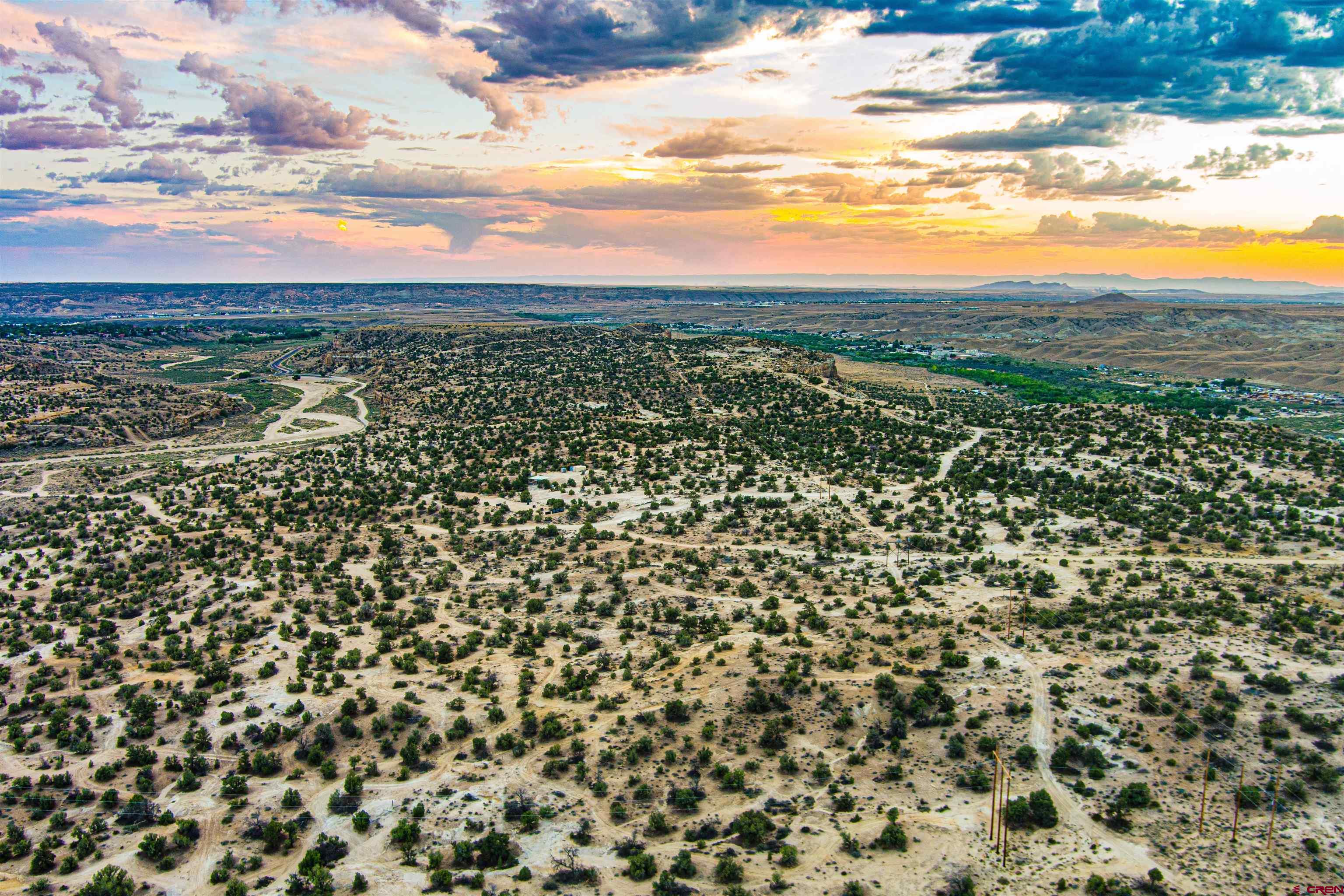 Nya Glade Road Farmington, NM 87401 - Photo 10 of 45 a view of a green field