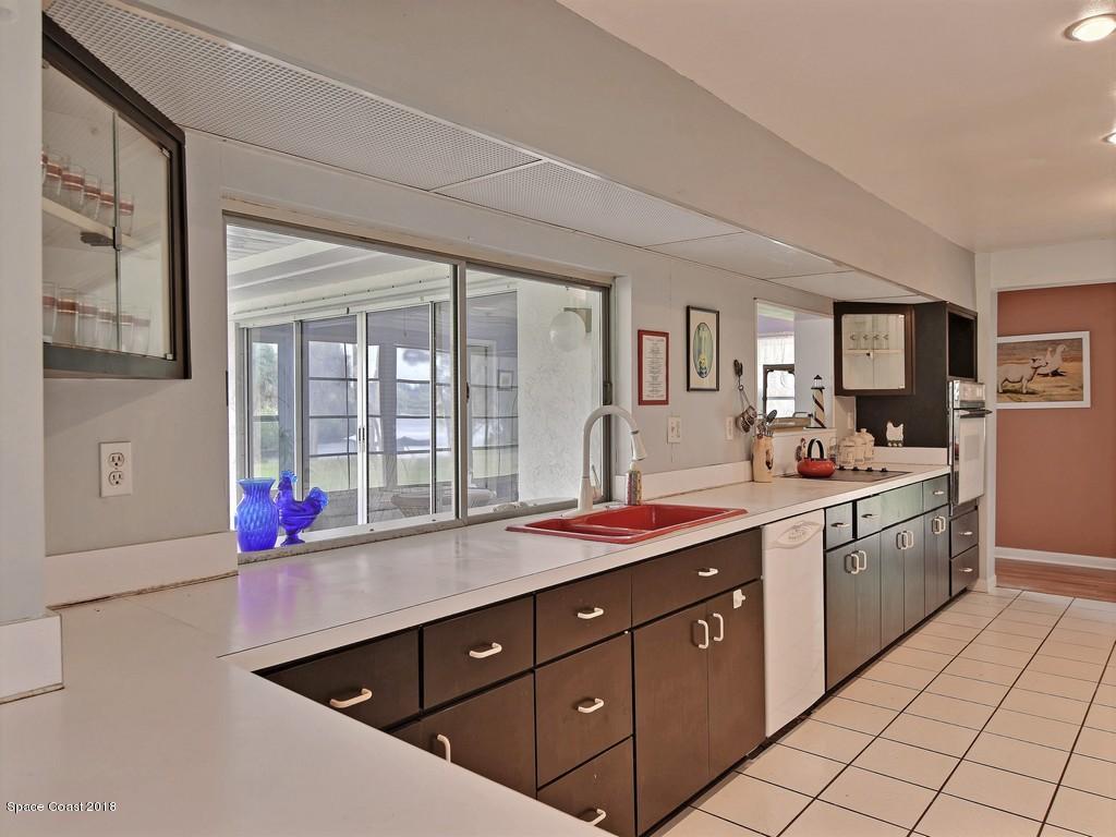 9752 Fleming Grant Road Micco, FL 32976 - Photo 14 of 36 Image020