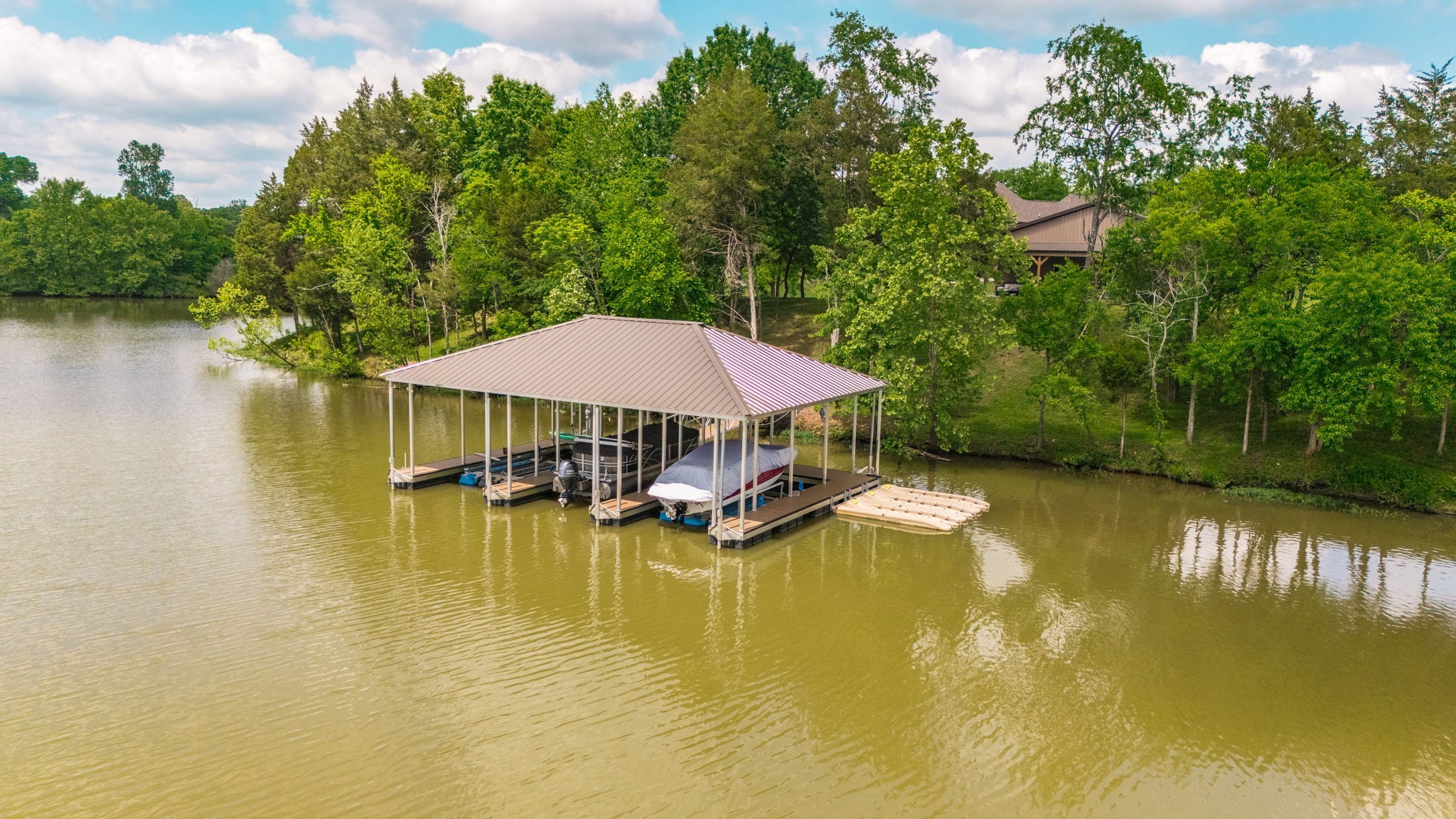 324 Lakeview Road Gallatin, TN 37066 - Photo 15 of 92 a view of a swimming pool with lounge chair