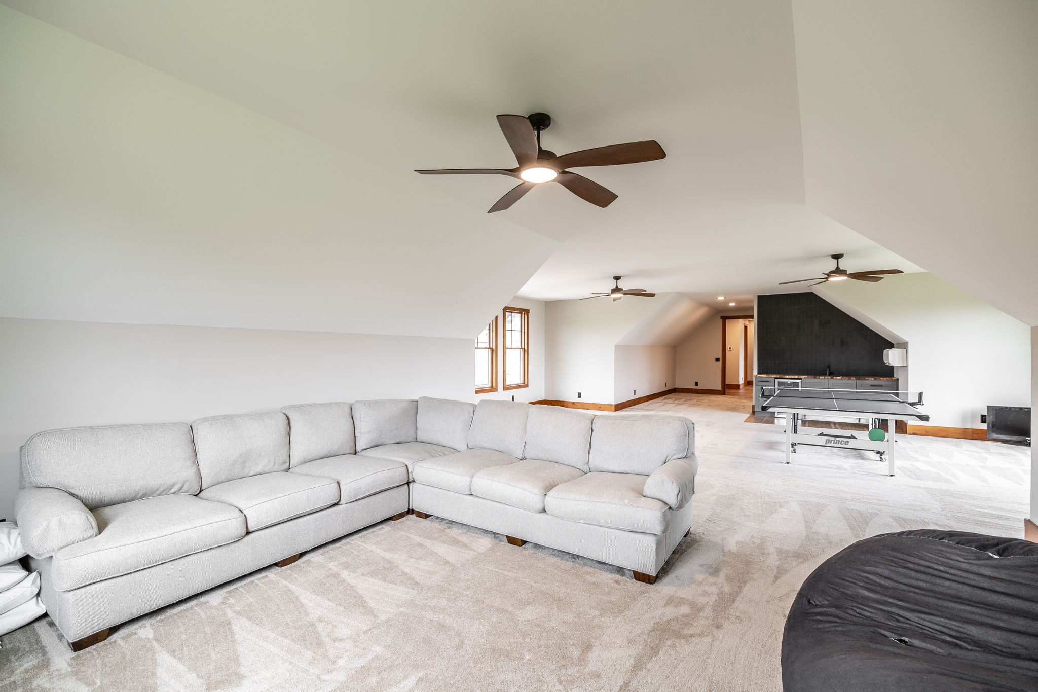 324 Lakeview Road Gallatin, TN 37066 - Photo 73 of 92 a living room with furniture and a flat screen tv