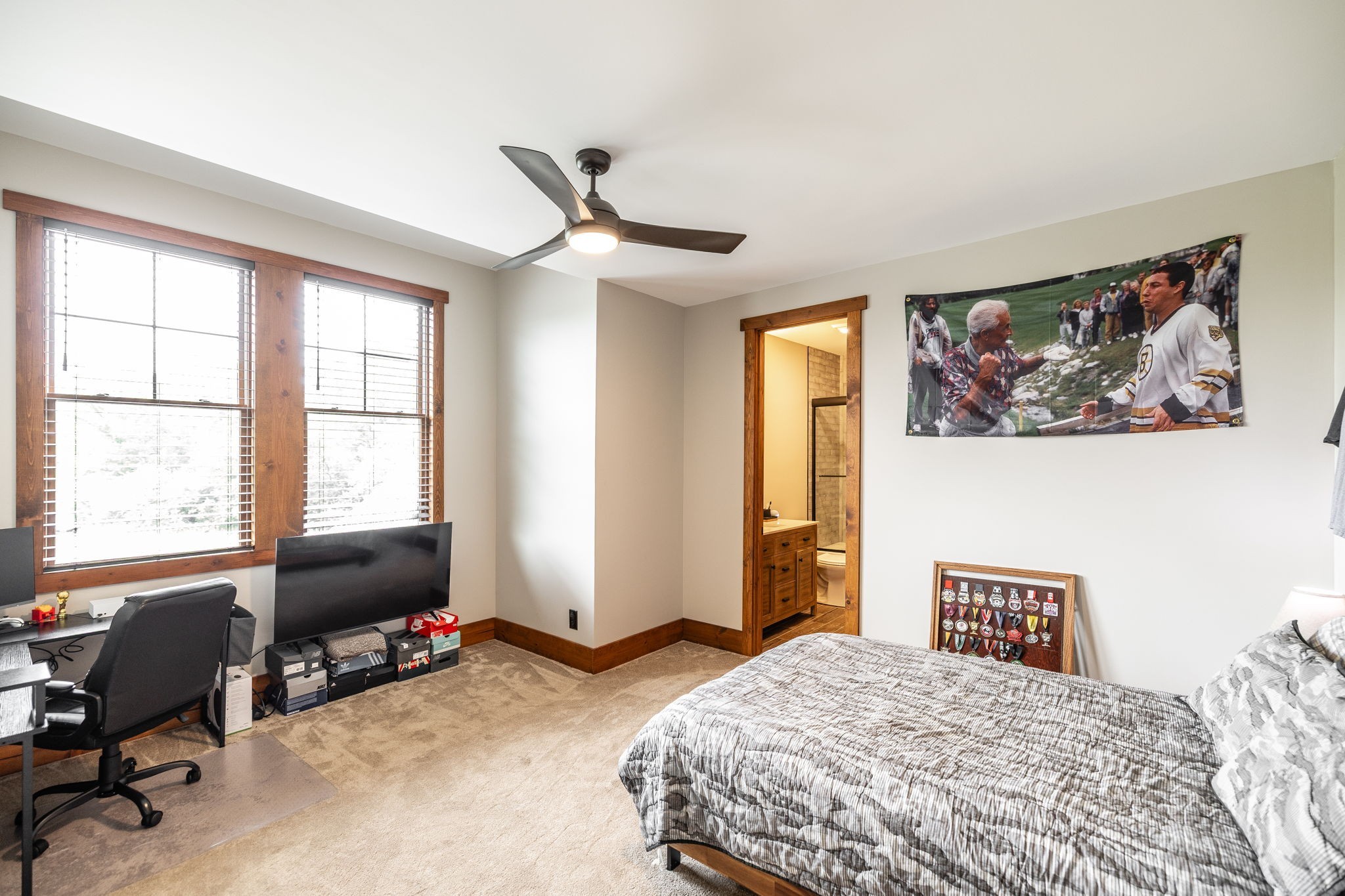 324 Lakeview Road Gallatin, TN 37066 - Photo 79 of 92 a bedroom with a bed and a window