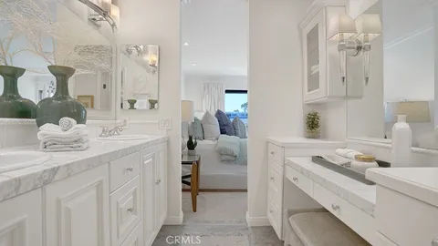 $1,742,900 | 2 Land Fall Court, Newport Beach, CA 92663