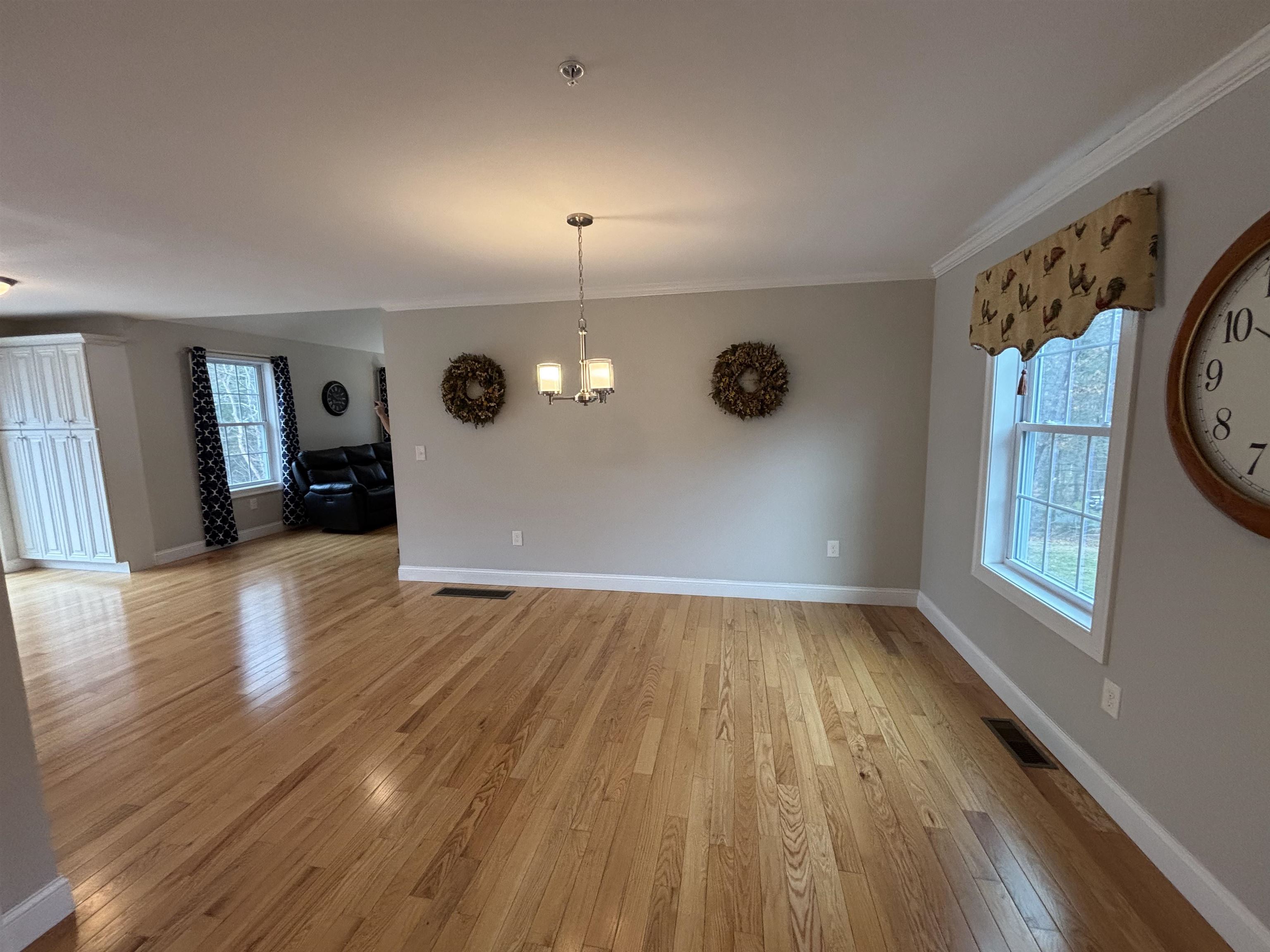 5 Sheldon Road Derry, NH 03038 - Photo 13 of 40 Gallery Image 13