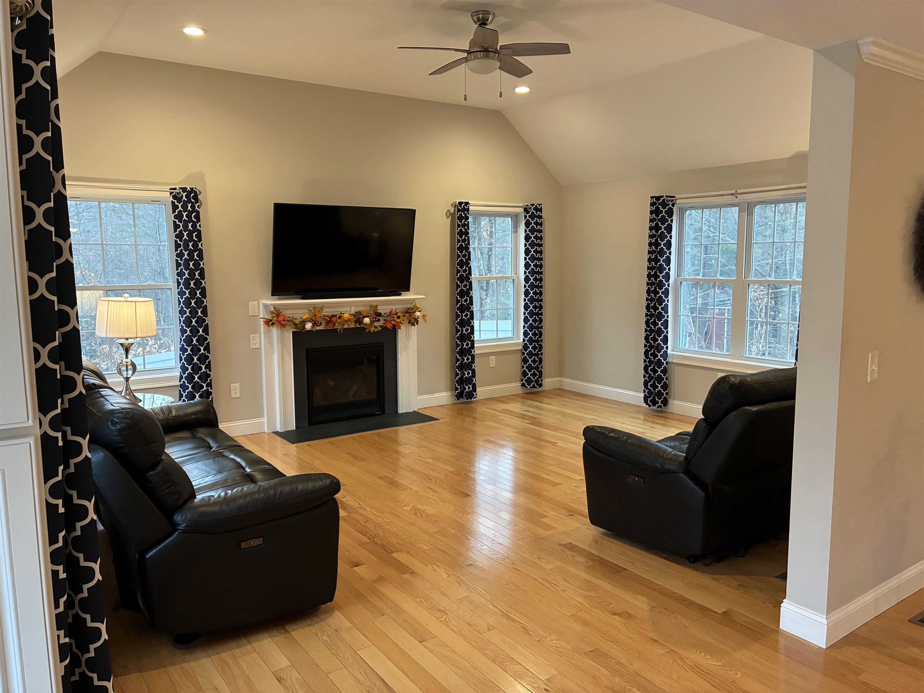 5 Sheldon Road Derry, NH 03038 - Photo 16 of 40 Gallery Image 16