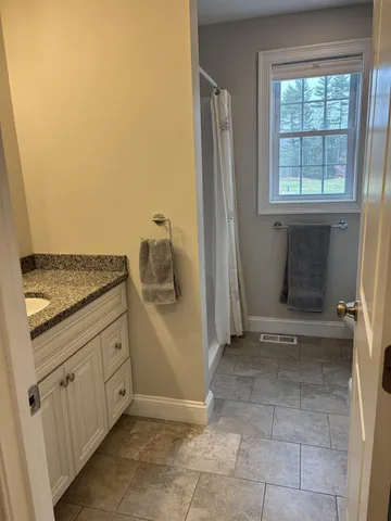 $840,000 | 5 Sheldon Road, Derry, NH 03038