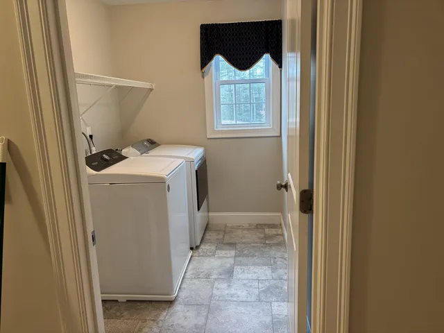 $840,000 | 5 Sheldon Road, Derry, NH 03038