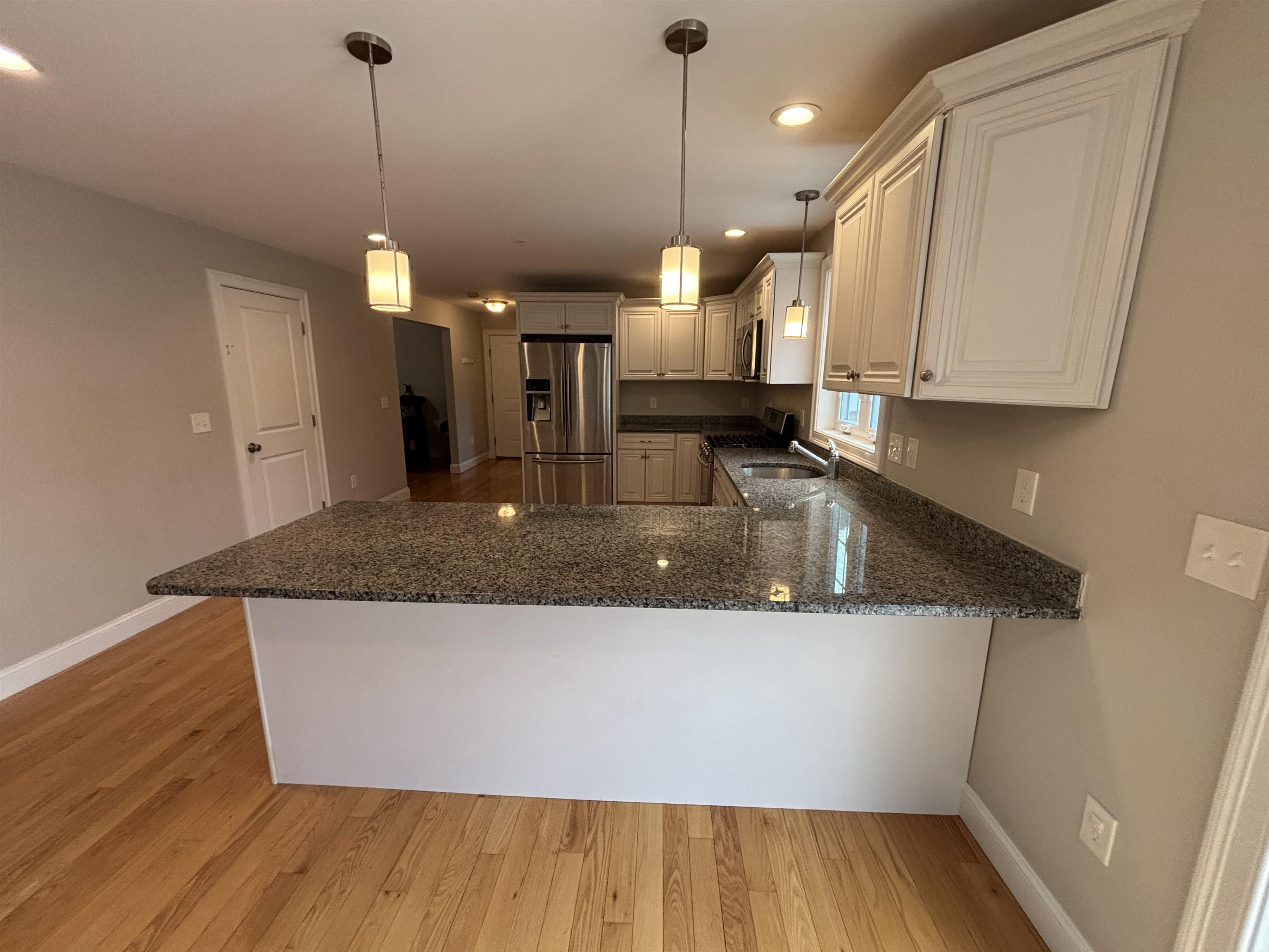 5 Sheldon Road Derry, NH 03038 - Photo 9 of 40 Gallery Image 9