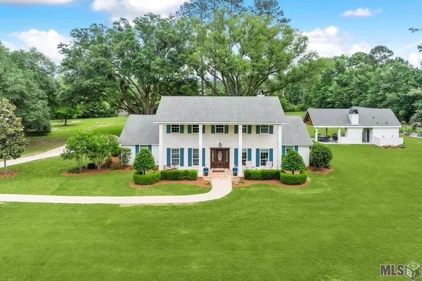 $795,000 | 8196 Wildwood Drive, Denham Springs, LA 70706