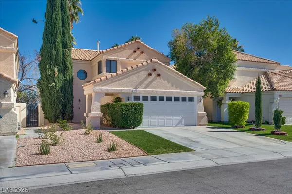 $2,700 | 2232 Chapman Hill Drive, Las Vegas, NV 89128