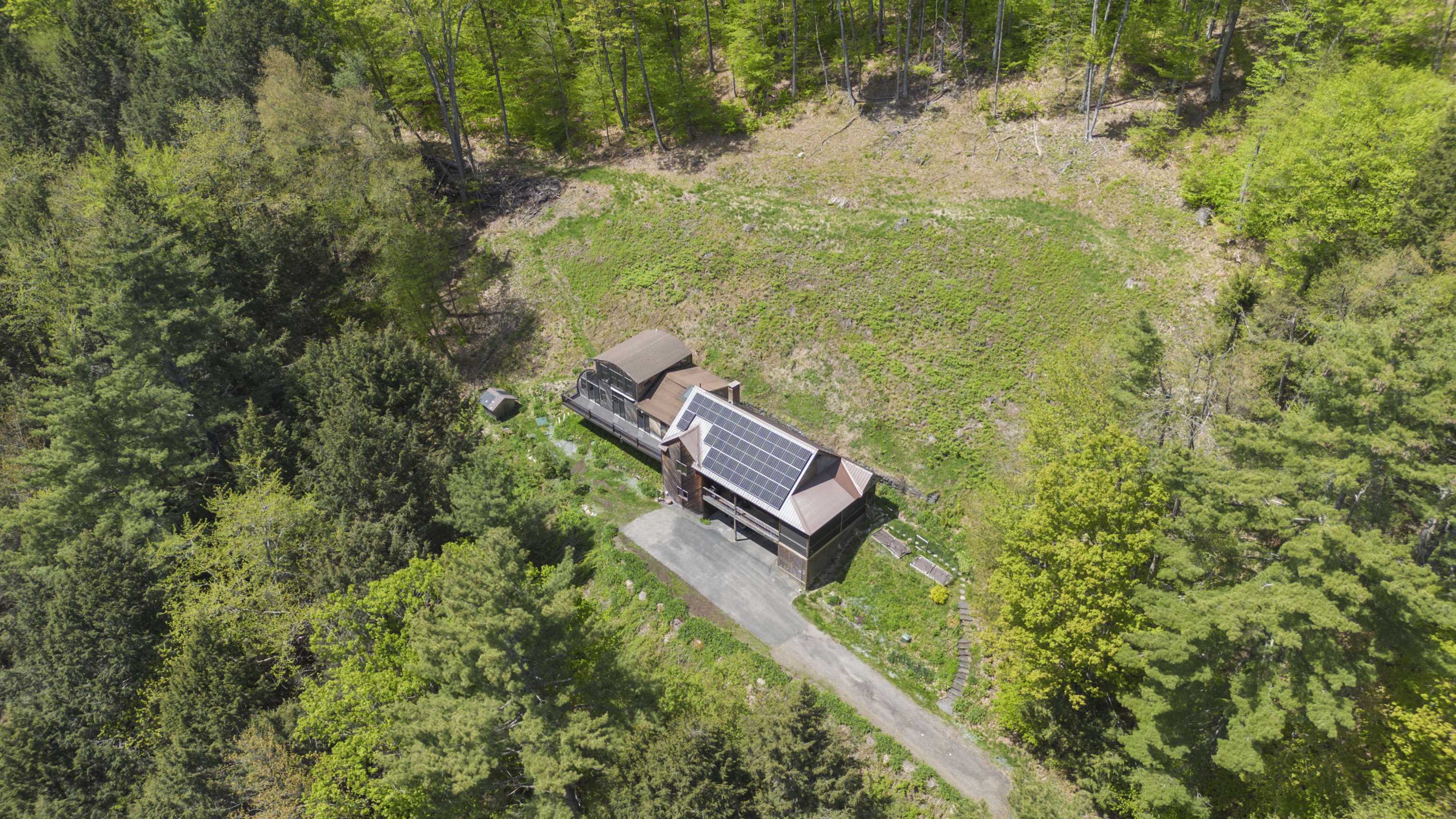 191 Hi Hopes Road Wardsboro, VT 05355 - Photo 2 of 27