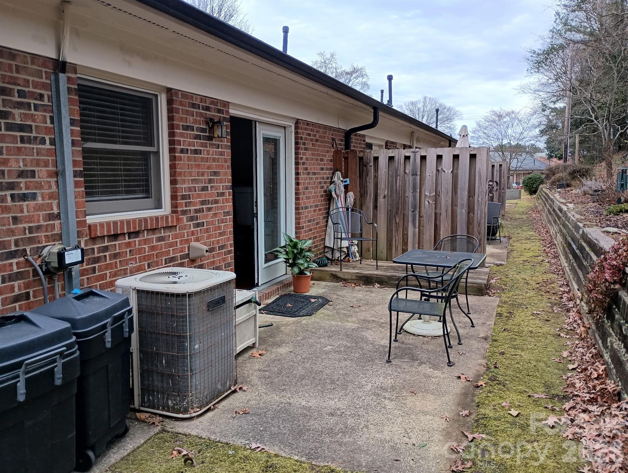 2019 Union Road Gastonia, NC 28054 - Photo 2 of 18