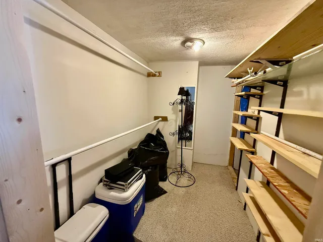 $120,000 | 38 West 800th Street North, Hazleton, IN 47640