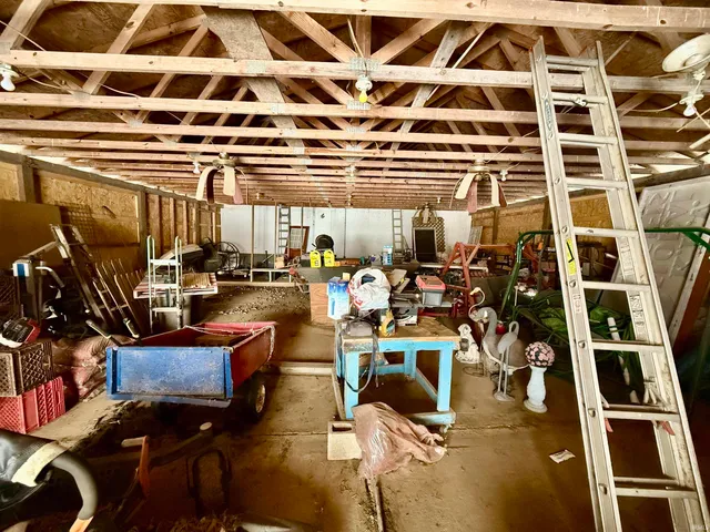 $120,000 | 38 West 800th Street North, Hazleton, IN 47640