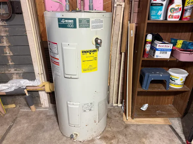 $120,000 | 38 West 800th Street North, Hazleton, IN 47640