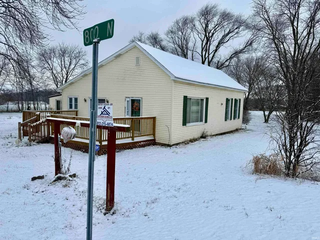 $120,000 | 38 West 800th Street North, Hazleton, IN 47640