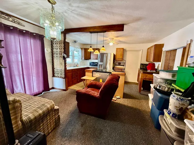 $120,000 | 38 West 800th Street North, Hazleton, IN 47640