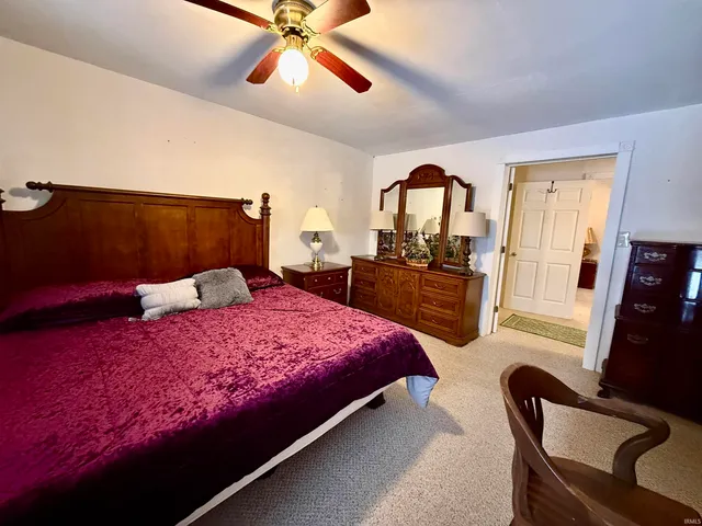 $120,000 | 38 West 800th Street North, Hazleton, IN 47640