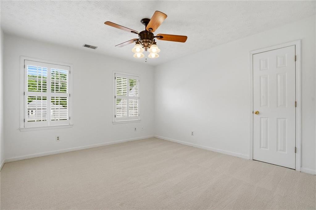 473 Cambria Walk Southwest Lilburn, GA 30047 - Photo 15 of 36