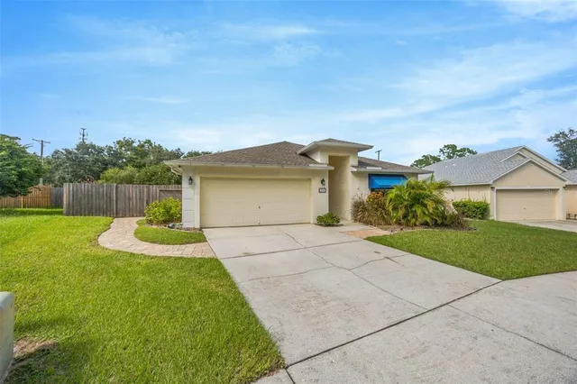 $2,300 | 416 Henderson Avenue, Seffner, FL 33584