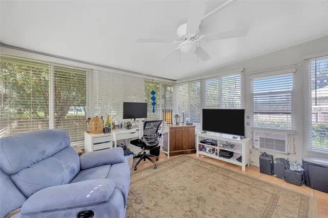 $2,300 | 416 Henderson Avenue, Seffner, FL 33584