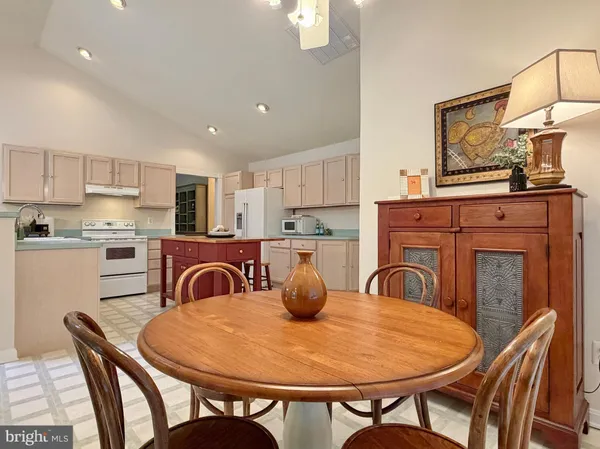 $435,000 | 14890 Ivanhoe Court, Issue, MD 20645
