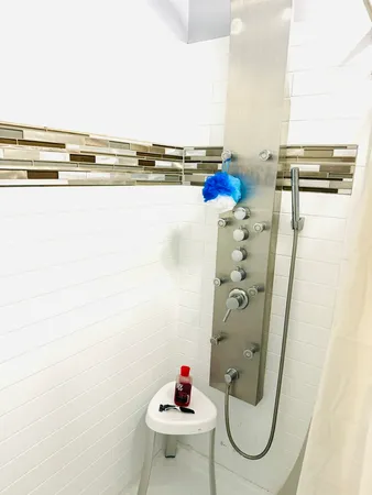 $149,000 | 816 East Elm Street, Hoopeston, IL 60942