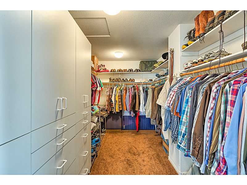 1517 Ravanusa Drive Henderson, NV 89052 - Photo 20 of 33 Waterfront/Dock/Pier. Master Bedroom Walk-In Closet