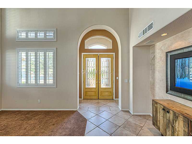 1517 Ravanusa Drive Henderson, NV 89052 - Photo 2 of 33 Entry Hall.