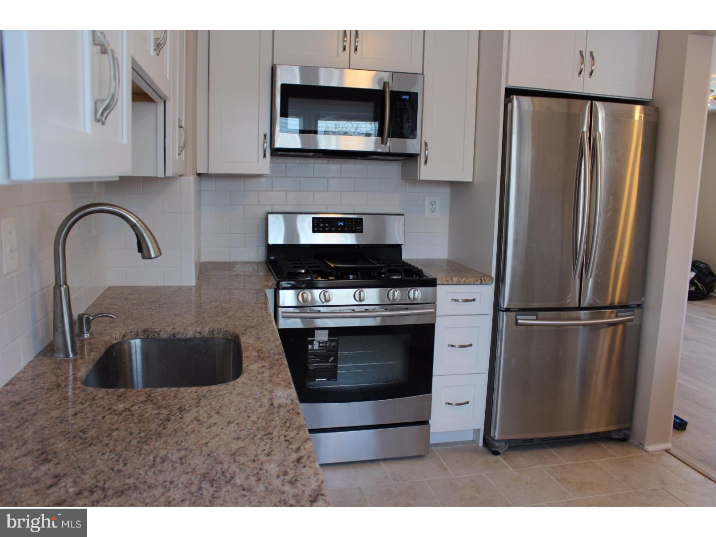 1013 Wayne Road Barrington, NJ 08033 - Photo 2 of 6