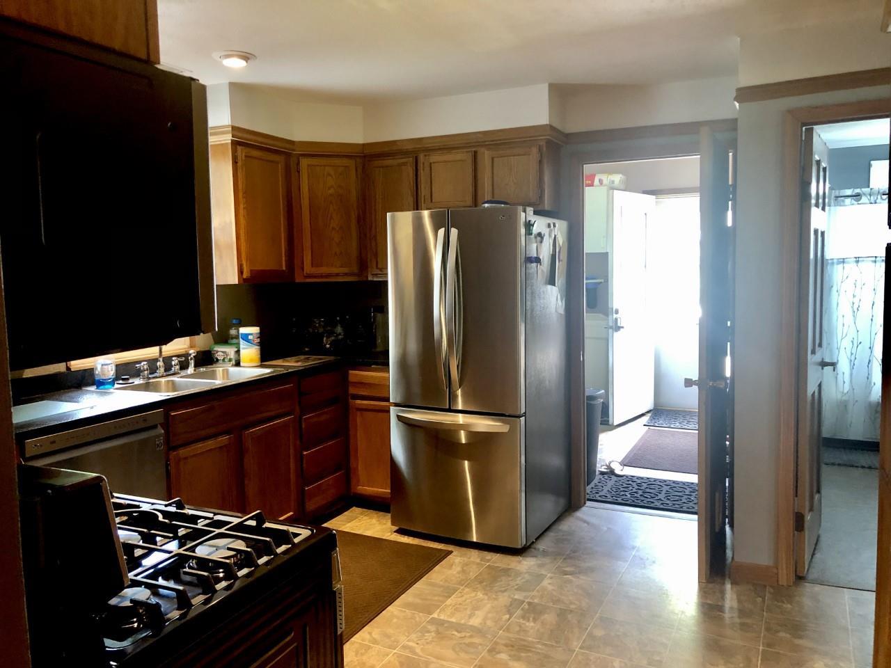 4566 North Lewis Road Coleman, MI 48618 - Photo 8 of 31