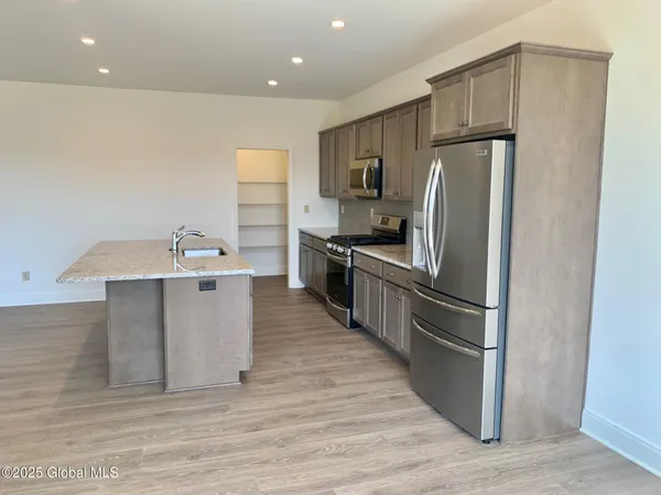 $671,400 | Lot 1 Windrow Way, Mechanicville, NY 12118