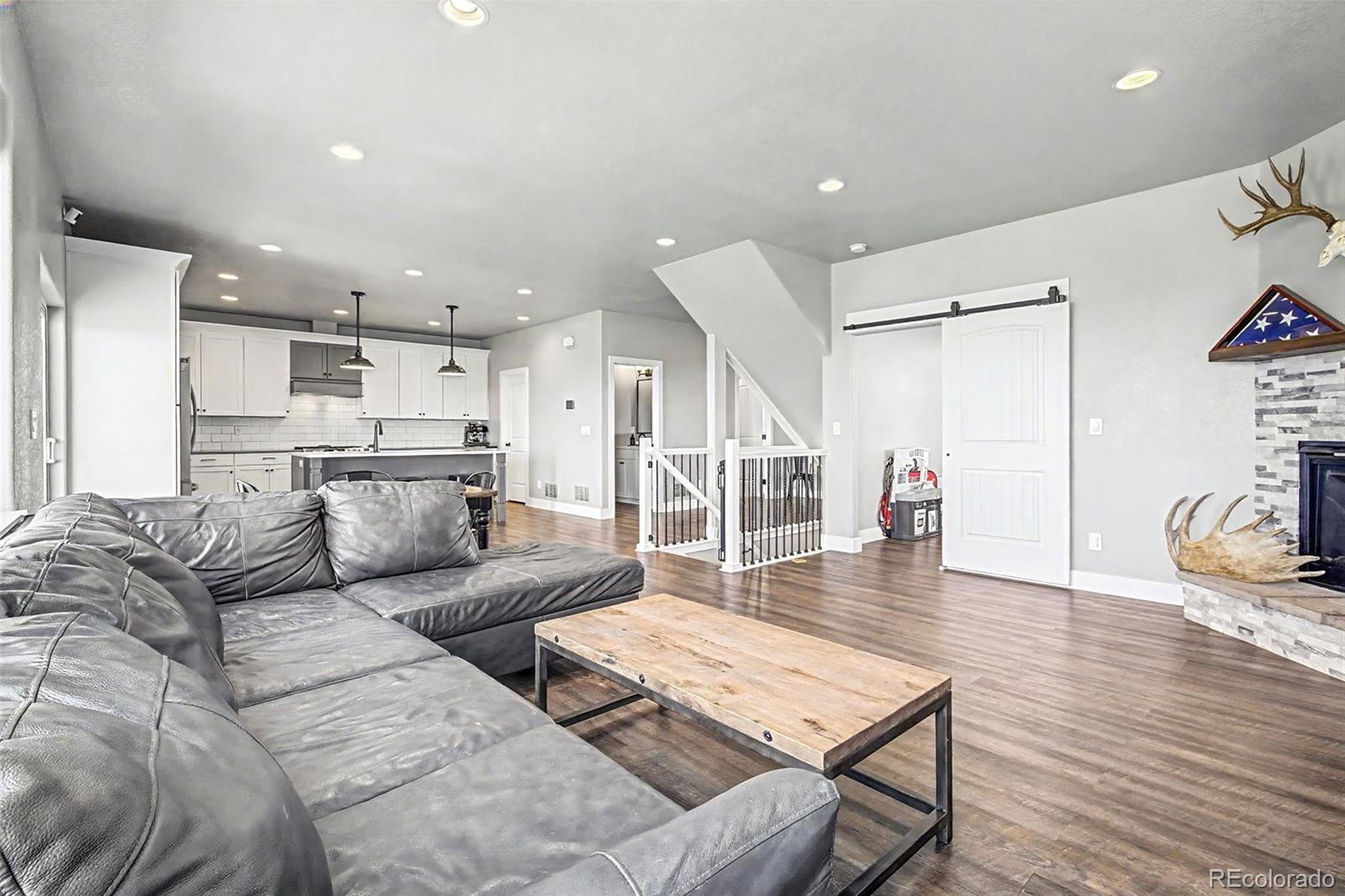 12694 Roundup Road Parker, CO 80138 - Photo 8 of 47