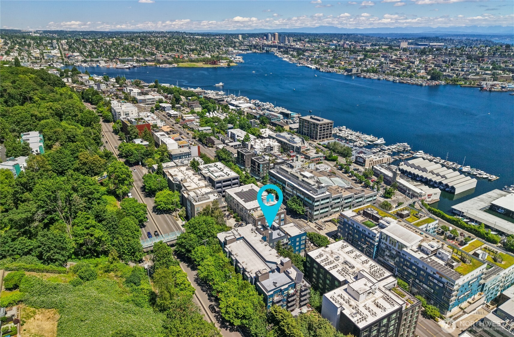 701 Galer Street, Unit 813 Seattle, WA 98109 - Photo 37 of 40