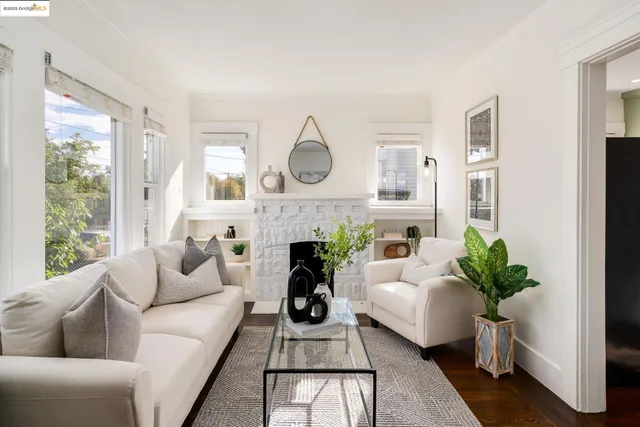 $699,000 | 3661 Loma Vista Avenue, Oakland, CA 94619