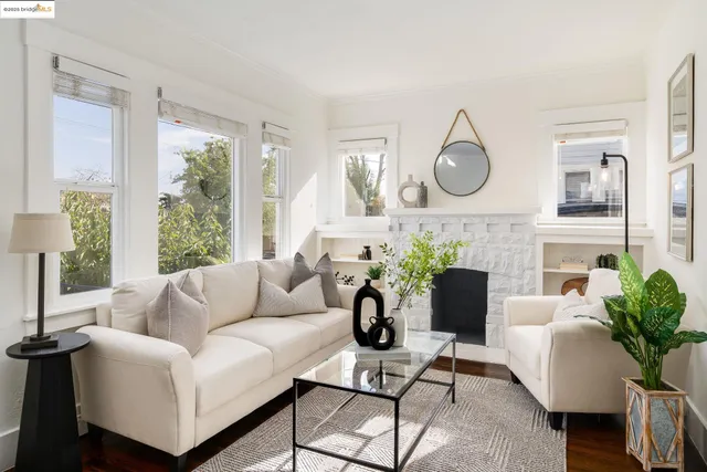 $699,000 | 3661 Loma Vista Avenue, Oakland, CA 94619