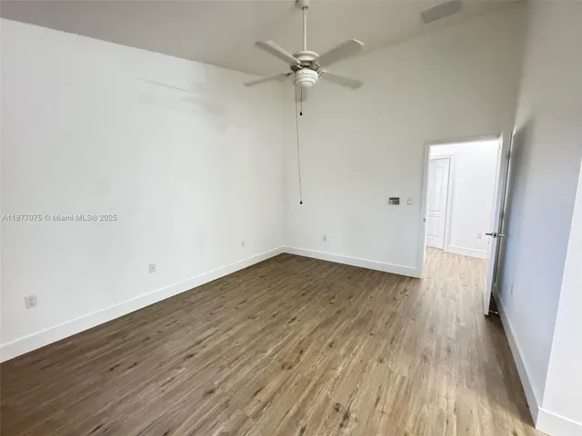 $2,850 | 10170 Southwest 88th Street, Unit 305, Miami, FL 33176