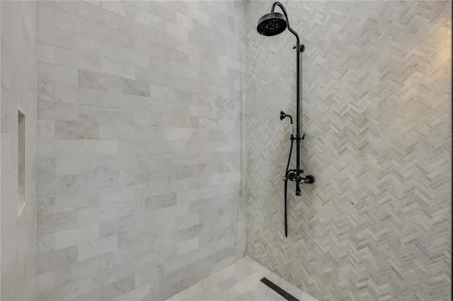 $2,650,000 | 1707 North Peninsula Avenue, New Smyrna Beach, FL 32169