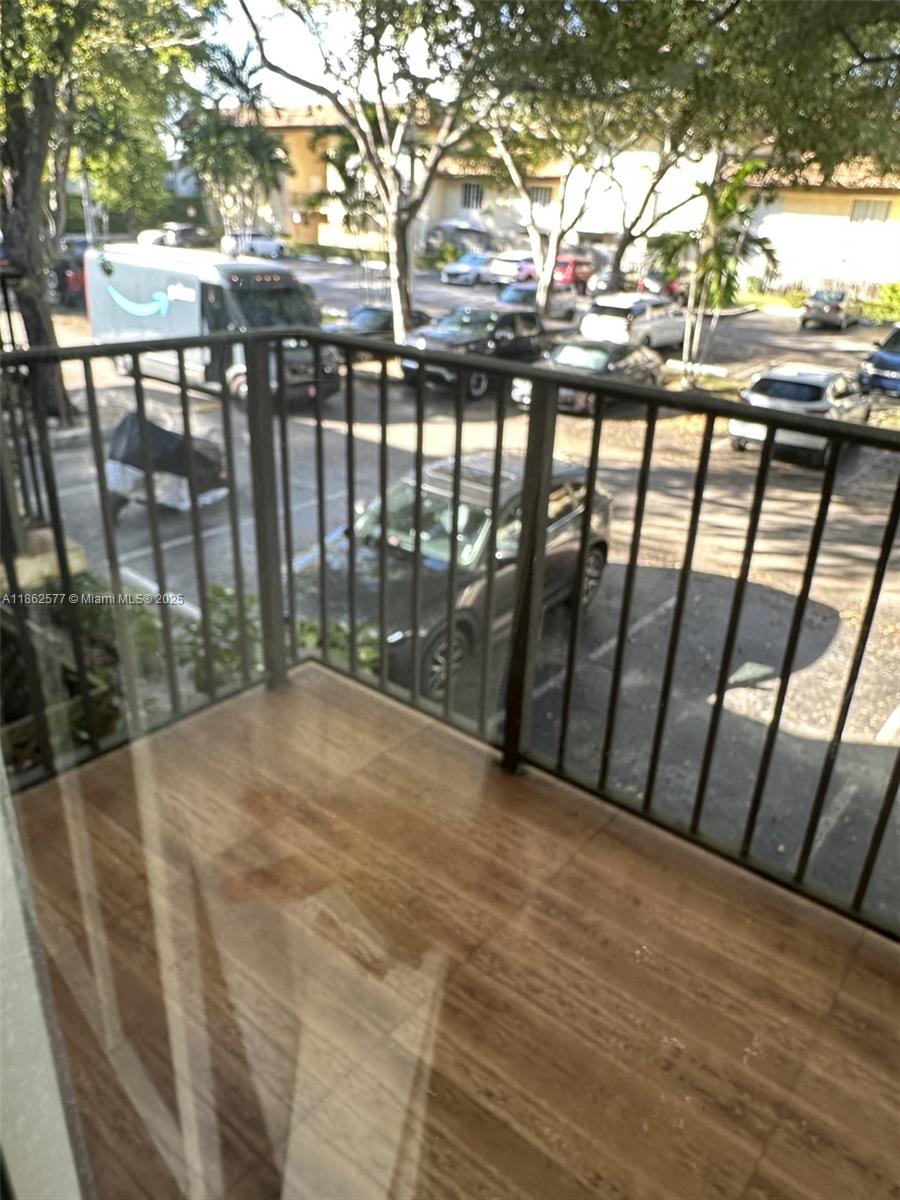 8600 Southwest 109th Avenue, Unit 4216 Miami, FL 33173 - Photo 9 of 20 a view of outdoor space with backyard