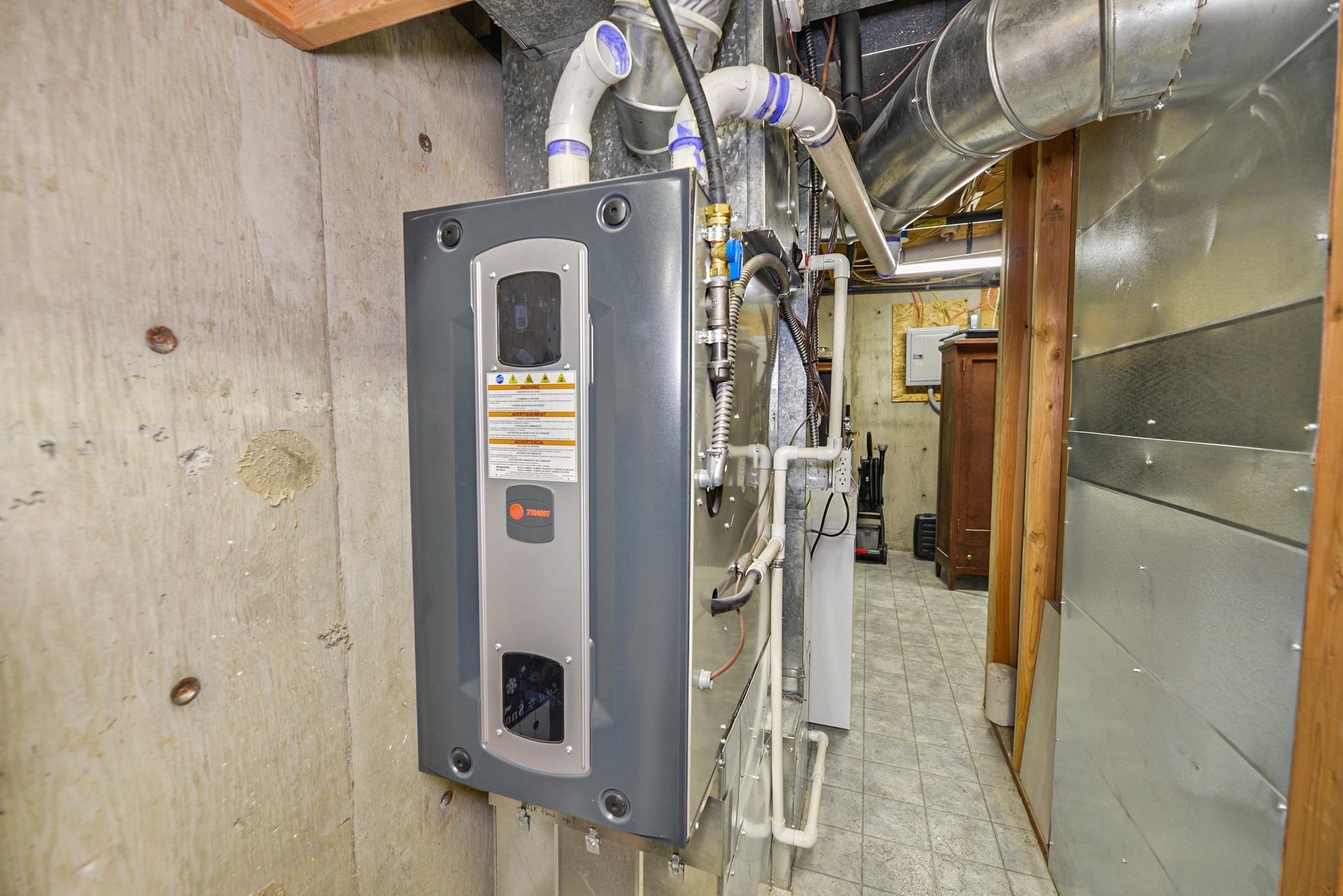 5024 East Ballard Road Colbert, WA 99005 - Photo 21 of 34